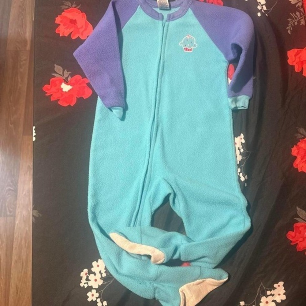 Gerber Toddler Girls 3T Fleece Footed Pajamas Turquoise Purple Cupcake Sleepwear